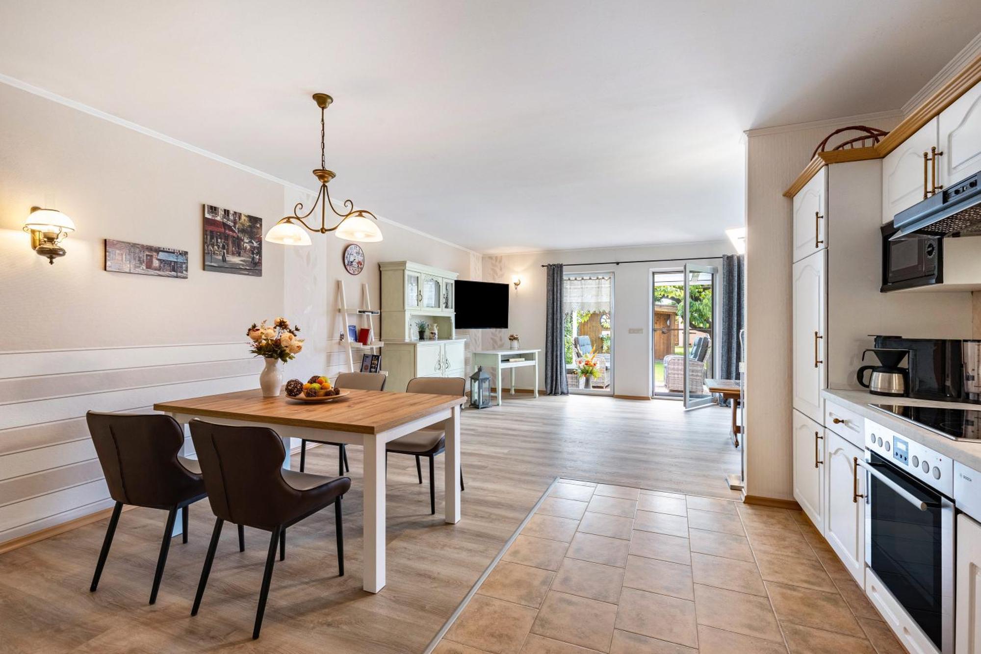 Ferienhaus Jasmin Neuruppin Luaran gambar