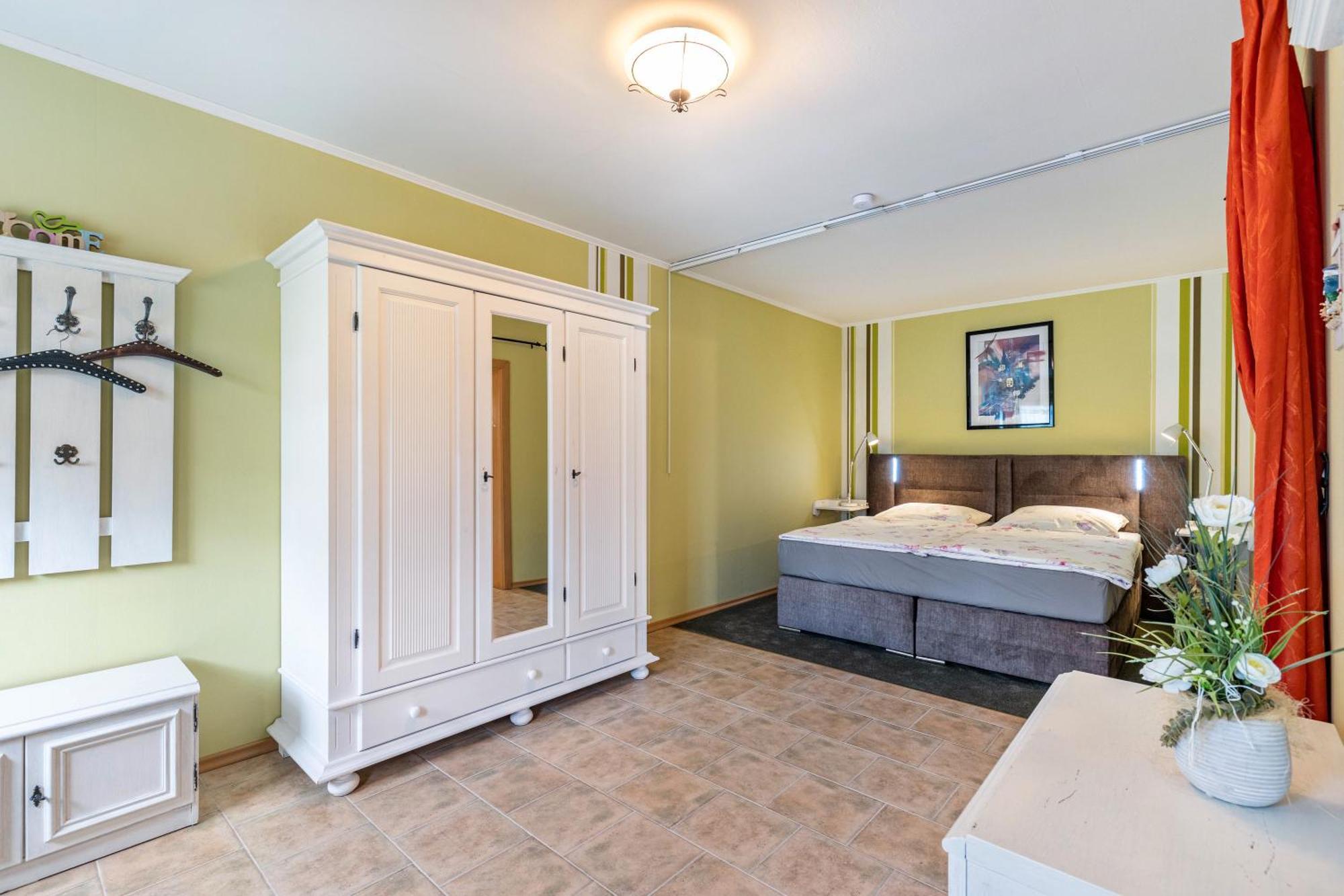 Ferienhaus Jasmin Neuruppin Luaran gambar
